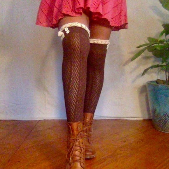 Vintage Kawaii Brown Knee Socks - Picture 2 of 3
